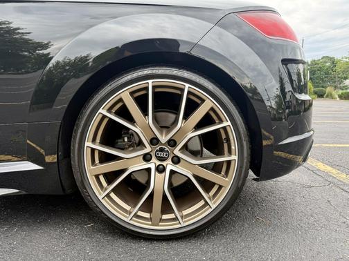 Black 2022 Audi TTS 2.0T