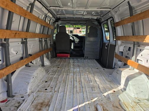White 2014 Ford E250 Cargo