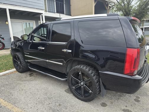 2014 Cadillac Escalade Luxury
