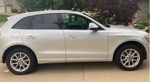 Silver 2009 Audi Q5 3.2 Premium