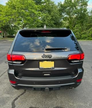 Gray 2020 Jeep Grand Cherokee Altitude