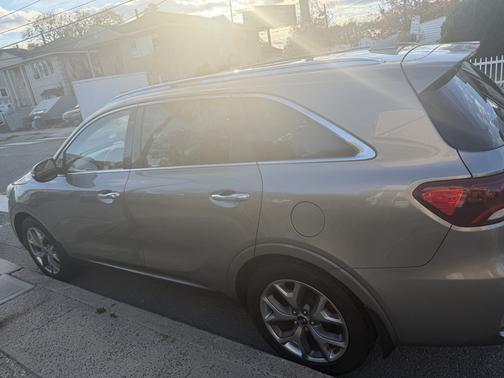 2019 Kia Sorento SX