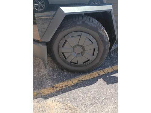 2025 Tesla Cybertruck AWD