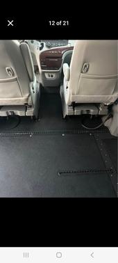 Black 2013 Toyota Sienna XLE