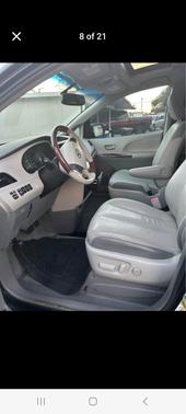 Black 2013 Toyota Sienna XLE