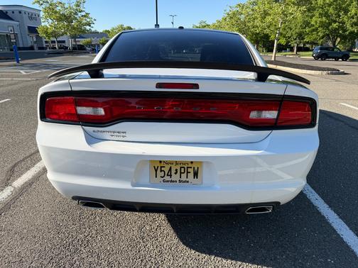 White 2013 Dodge Charger SXT
