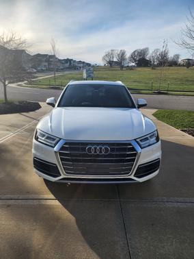 2018 Audi Q5 2.0T Premium Plus