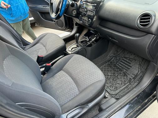 2015 Mitsubishi Mirage RF