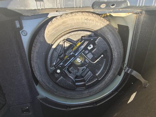 Gray 2007 BMW 530 xi