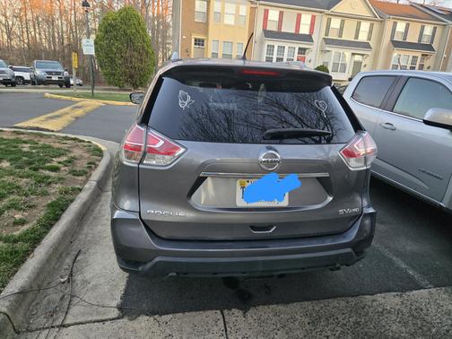 2016 Nissan Rogue SV