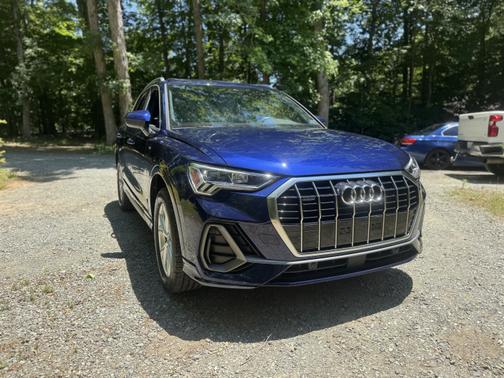 2023 Audi Q3 45 S line Premium