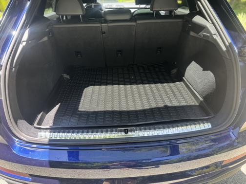 2023 Audi Q3 45 S line Premium