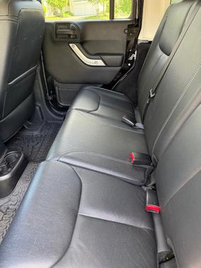 Black 2015 Jeep Wrangler Unlimited Rubicon