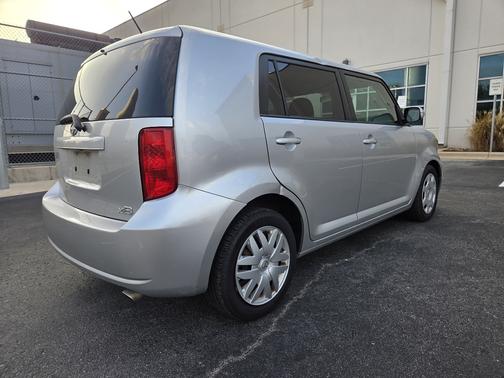 2009 Scion xB Base
