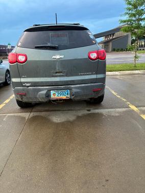 Green 2011 Chevrolet Traverse LT