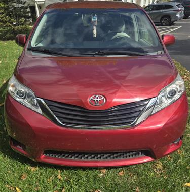 2013 Toyota Sienna LE