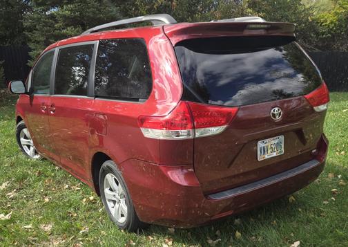2013 Toyota Sienna LE
