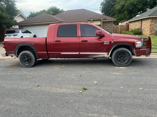 2008 Dodge Ram 3500 Laramie Mega Cab DRW