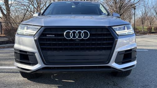 2019 Audi Q7 55 Premium Plus
