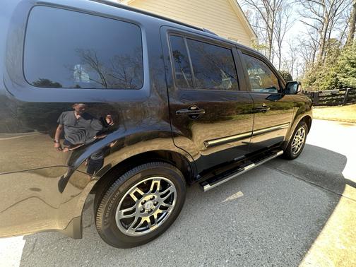 Black 2012 Honda Pilot Touring