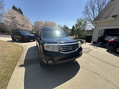Black 2012 Honda Pilot Touring