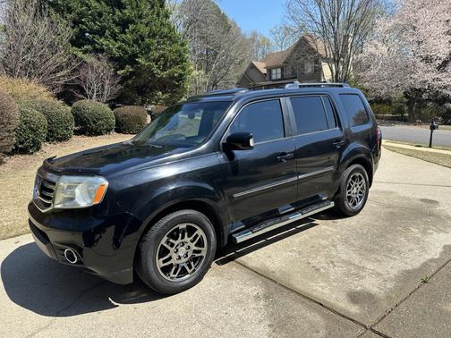 Black 2012 Honda Pilot Touring