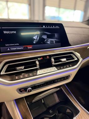 Black 2022 BMW X5 sDrive40i