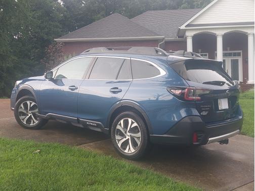 Blue 2022 Subaru Outback Limited