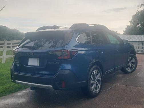 Blue 2022 Subaru Outback Limited