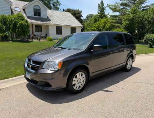 Gray 2020 Dodge Grand Caravan SE