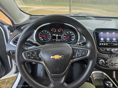 White 2020 Chevrolet Malibu LT
