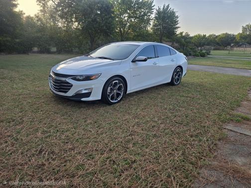 White 2020 Chevrolet Malibu LT