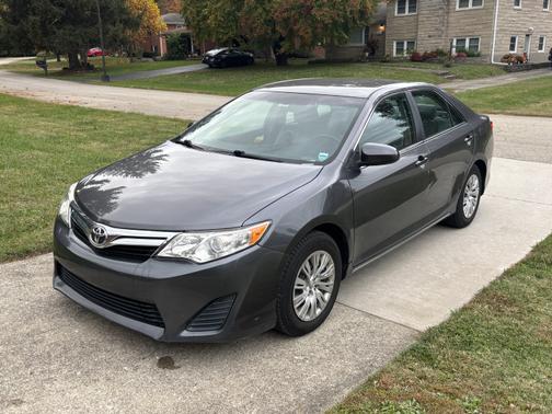 2013 Toyota Camry LE