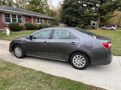 2013 Toyota Camry LE