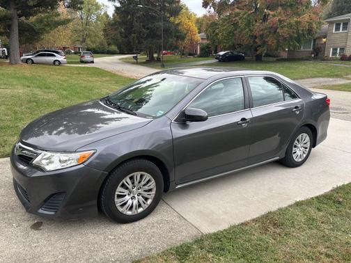 2013 Toyota Camry LE