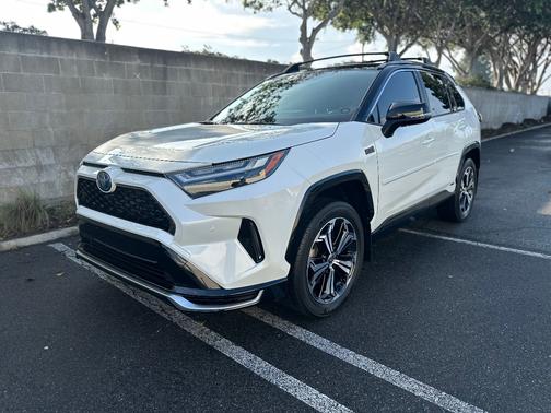 2022 Toyota RAV4 Prime XSE