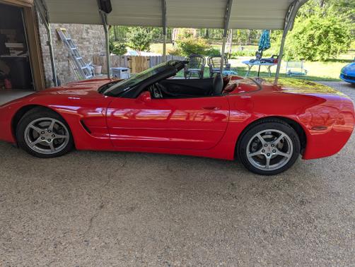 2002 Chevrolet Corvette Base
