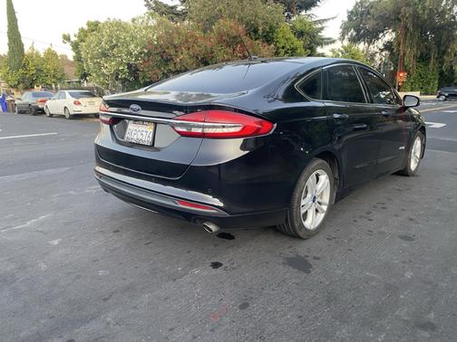 2018 Ford Fusion Hybrid SE