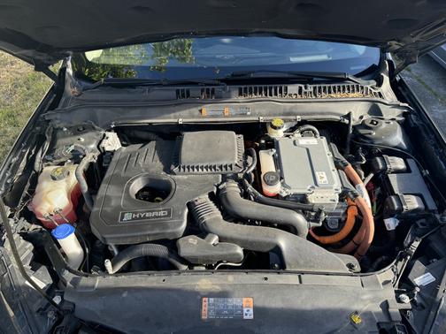 2018 Ford Fusion Hybrid SE