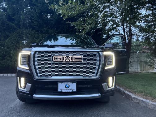 Black 2021 GMC Yukon Denali