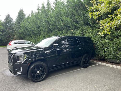Black 2021 GMC Yukon Denali