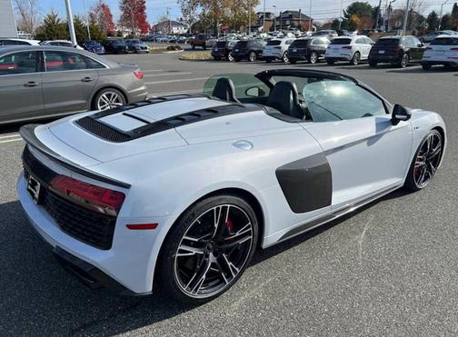 2023 Audi R8 V10 performance