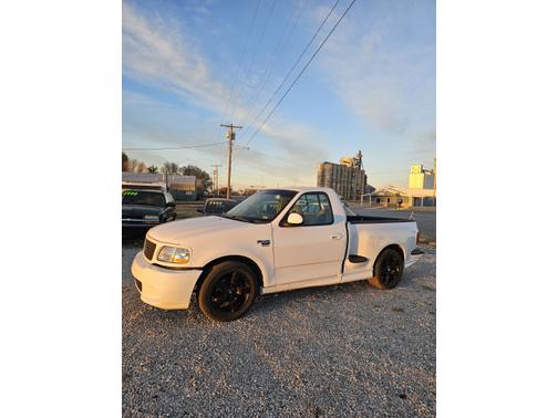 2001 Ford F-150 SVT Lightning Flareside