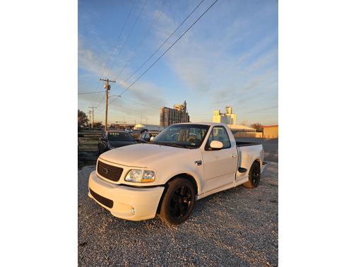 2001 Ford F-150 SVT Lightning Flareside