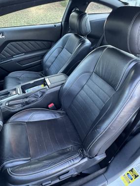 2014 Ford Mustang V6 Premium