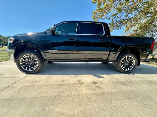 2025 RAM 1500 Longhorn