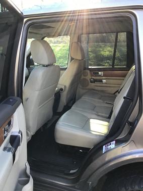 2015 Land Rover LR4 Lux