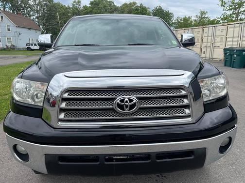 Black 2007 Toyota Tundra SR5
