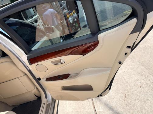 Gold 2007 Lexus LS 460 L