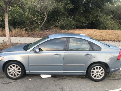 2008 Volvo S40 2.4i